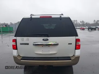 2013 Ford Expedition Max XLT с VIN 1FMJK1H59DEF08542, выставлен на аукционе IAAI как лот 41552946 с пробегом 218 762 миль миль и . История ставок и продаж доступна на DreamBid. Изображение 16.