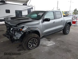 2024 Chevrolet Colorado 4WD ZR2 with VIN 1GCPTFEK9R1177298, listed as a IAAI auction lot 42064294 with 3,827 mi miles and . Bid and sale history available at DreamBid. Image 18.