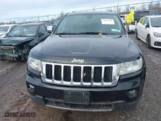2013 Jeep Grand Cherokee Limited with VIN 1C4RJFBT9DC592257, listed as a IAAI auction lot 40955180 with 130,038 mi miles. Bid and sale history available at carsss.com. Image 12.