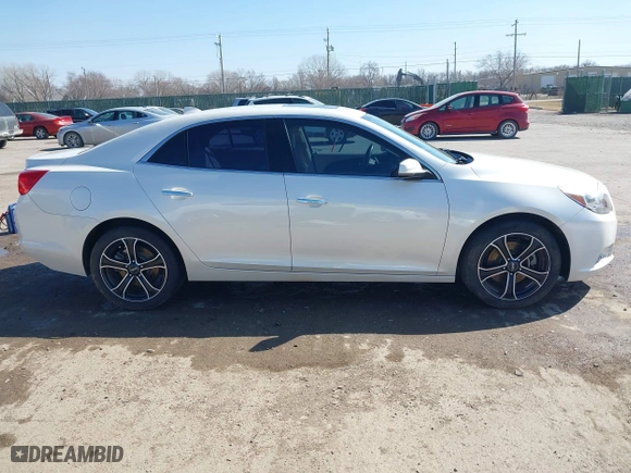 2013 Chevrolet Malibu LTZ with VIN 1G11J5SX2DF337404, listed as a IAAI auction lot 41732337 with 112,276 mi miles. Bid and sale history available at carsss.com. Image 13.
