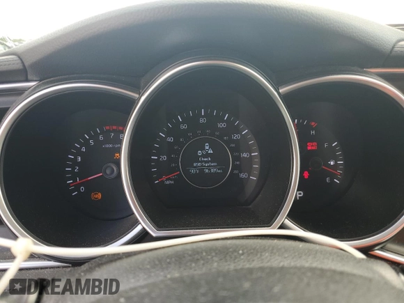 2015 Kia Optima EX с VIN 5XXGN4A70FG389927, выставлен на аукционе Copart как лот 60199955 с пробегом 96 389 миль миль и Списание • Salvage title. История ставок и продаж доступна на DreamBid. Изображение 9.