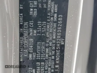 2024 Kia Carnival SX Prestige with VIN KNDNE5H32R6362683, listed as a Copart auction lot 73296184 with 18,395 mi miles and Salvage Title. Bid and sale history available at carsss.com. Image 13.