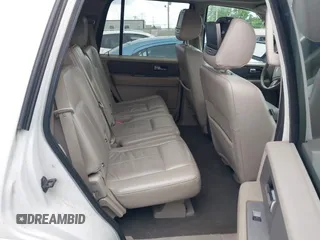 2008 Ford Expedition SSV with VIN 1FMFU15518LA78950, listed as a IAAI auction lot 42307155 with 224,243 mi miles and . Bid and sale history available at DreamBid. Image 8.