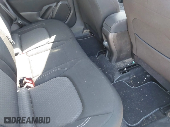 2021 Jeep Renegade Latitude z VIN ZACNJDBB1MPM77865, wystawiony jako IAAI lot #41743614 z przebiegiem 51 223 mil mil oraz . Historia ofert i sprzedaży dostępna na DreamBid. Obrazek 8.