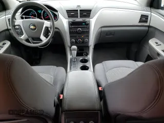 2012 Chevrolet Traverse LS z VIN 1GNKRFED7CJ396589, wystawiony jako Copart lot #52630935 z przebiegiem 130 670 mil mil oraz Szkoda całkowita • Salvage title. Historia ofert i sprzedaży dostępna na DreamBid. Obrazek 8.