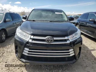 2018 Toyota Highlander LE with VIN 5TDBZRFH2JS875952, listed as a Copart auction lot 51702965 with 123,797 mi miles and Salvage title. Bid and sale history available at DreamBid. Image 5.