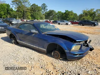 2008 Ford Mustang Deluxe with VIN 1ZVHT84N685204389, listed as a Copart auction lot 53347695 with Not Provided miles and Clean Title. Bid and sale history available at carsss.com. Image 4.
