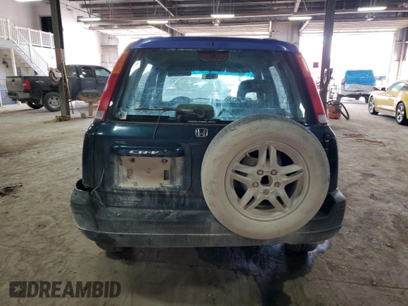 1997 Honda CR-V with VIN JHLRD184XVC032018, listed as a Copart auction lot 71179594 with 135,000 mi miles and Salvage Title. Bid and sale history available at carsss.com. Image 6.
