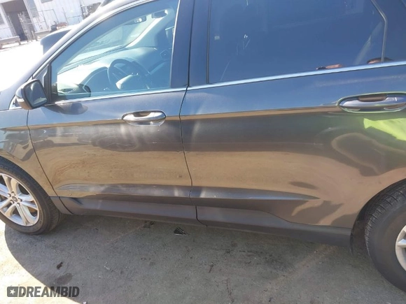 2019 Ford Edge SEL with VIN 2FMPK4J9XKBB24125, listed as a IAAI auction lot 41617509 with NaN miles. Bid and sale history available at carsss.com. Image 14.