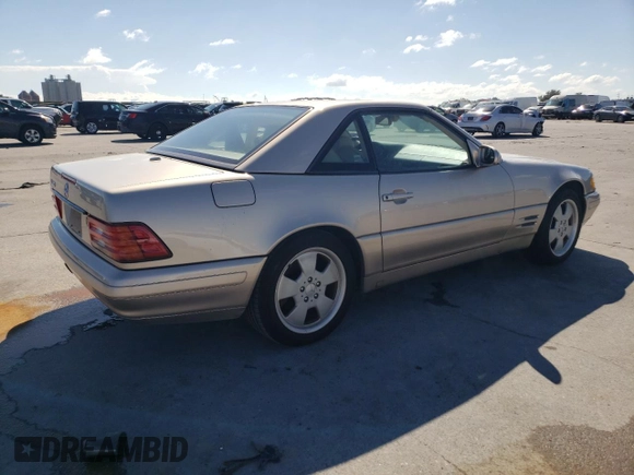 2000 Mercedes-Benz SL-Class with VIN WDBFA68F0YF188299, listed as a Copart auction lot 79522494 with 125,295 mi miles and Salvage Title. Bid and sale history available at carsss.com. Image 3.