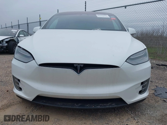 2020 Tesla Model X Long Range with VIN 5YJXCDE2XLF284847, listed as a IAAI auction lot 41595151 with 29,466 mi miles. Bid and sale history available at carsss.com. Image 20.