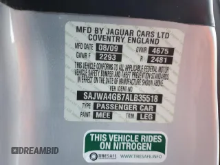 2010 Jaguar XK with VIN SAJWA4GB7ALB35518, listed as a Copart auction lot 86475814 with 32,910 mi miles and Salvage Title. Bid and sale history available at carsss.com. Image 12.