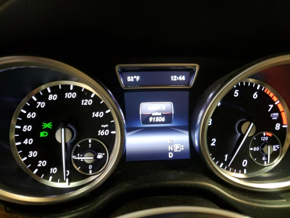 2015 Mercedes-Benz GL-Class GL 550 with VIN 4JGDF7DE4FA595092, listed as a Copart auction lot 47590595 with 91,506 mi miles and Salvage Title. Bid and sale history available at carsss.com. Image 9.