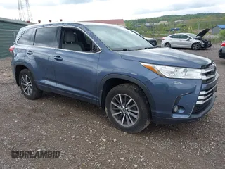 2017 Toyota Highlander XLE with VIN 5TDJZRFH8HS391841, listed as a IAAI auction lot 42170249 with 93,362 mi miles and . Bid and sale history available at DreamBid. Image 1.