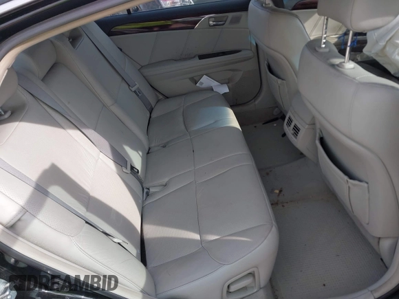 2008 Toyota Avalon XL with VIN 4T1BK36BX8U261200, listed as a IAAI auction lot 40973174 with 248,038 mi miles. Bid and sale history available at carsss.com. Image 8.