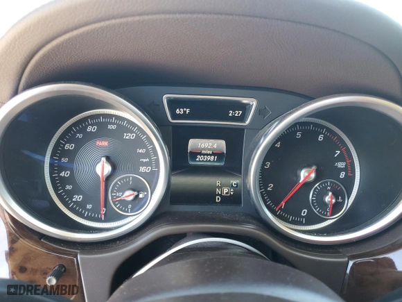 2017 Mercedes-Benz GLS with VIN 4JGDF6EE5HA840185, listed as a Copart auction lot 49954105 with 203,981 mi miles and Clean Title. Bid and sale history available at carsss.com. Image 9.