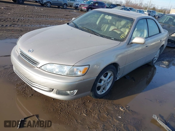 2001 Lexus ES 300 with VIN JT8BF28G715110860, listed as a IAAI auction lot 41445613 with 109,754 mi miles and . Bid and sale history available at DreamBid. Image 2.