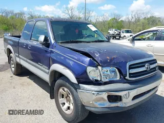 2000 Toyota Tundra SR5 with VIN 5TBBT4419YS001420, listed as a IAAI auction lot 41848432 with 240,968 mi miles and . Bid and sale history available at DreamBid. Image 1.