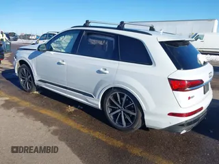 2020 Audi SQ7 z VIN WA1VWAF73LD010561, wystawiony jako IAAI lot #41344764 z przebiegiem Nie podano mil oraz . Historia ofert i sprzedaży dostępna na DreamBid. Obrazek 3.