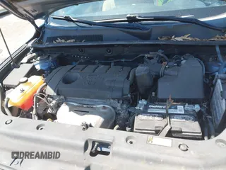 2011 Toyota RAV4 with VIN 2T3ZF4DV2BW085022, listed as a IAAI auction lot 42026068 with 1 mi miles. Bid and sale history available at carsss.com. Image 10.