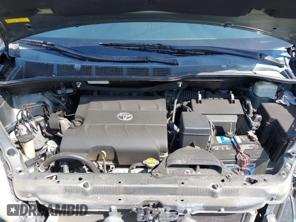 2013 Toyota Sienna LE AAS with VIN 5TDKK3DC8DS320002, listed as a IAAI auction lot 41839777 with 160,552 mi miles. Bid and sale history available at carsss.com. Image 10.