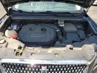2019 Lincoln MKC Reserve with VIN 5LMCJ3D97KUL38925, listed as a Copart auction lot 62095365 with 62,995 mi miles and Salvage title. Bid and sale history available at DreamBid. Image 12.