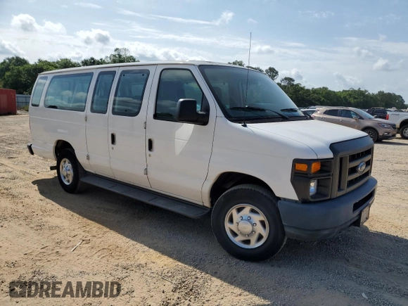 2012 Ford Econoline Passenger XL with VIN 1FBSS3BL4CDB12278, listed as a Copart auction lot 54021105 with 118,488 mi miles and Clean Title. Bid and sale history available at DreamBid. Image 4.