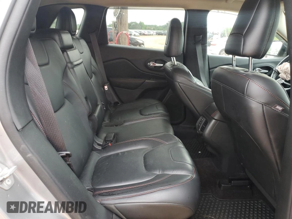 2016 Jeep Cherokee Trailhawk with VIN 1C4PJMBS4GW236966, listed as a Copart auction lot 63190565 with 101,017 mi miles and Salvage title. Bid and sale history available at DreamBid. Image 10.