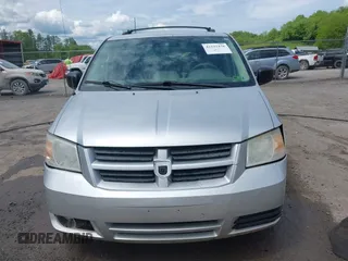 2009 Dodge Grand Caravan SE z VIN 1D8HN44E09B516847, wystawiony jako IAAI lot #42222476 z przebiegiem 190 090 mil mil oraz . Historia ofert i sprzedaży dostępna na DreamBid. Obrazek 13.