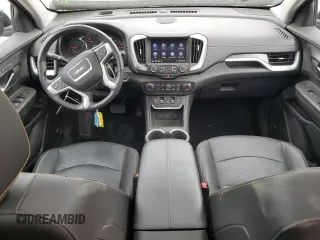 2020 GMC Terrain SLT z VIN 3GKALVEX2LL200629, wystawiony jako Copart lot #45706165 z przebiegiem 24 039 mil mil oraz Szkoda całkowita • Salvage title. Historia ofert i sprzedaży dostępna na DreamBid. Obrazek 8.