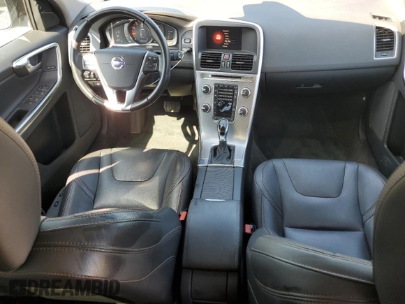2017 Volvo XC60 Dynamic with VIN YV440MRR8H2168850, listed as a Copart auction lot 61555725 with 71,467 mi miles and Salvage title. Bid and sale history available at DreamBid. Image 8.