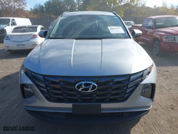 2024 Hyundai Tucson SEL with VIN 5NMJBCDE9RH295280, listed as a IAAI auction lot 40632277 with NaN miles. Bid and sale history available at carsss.com. Image 12.