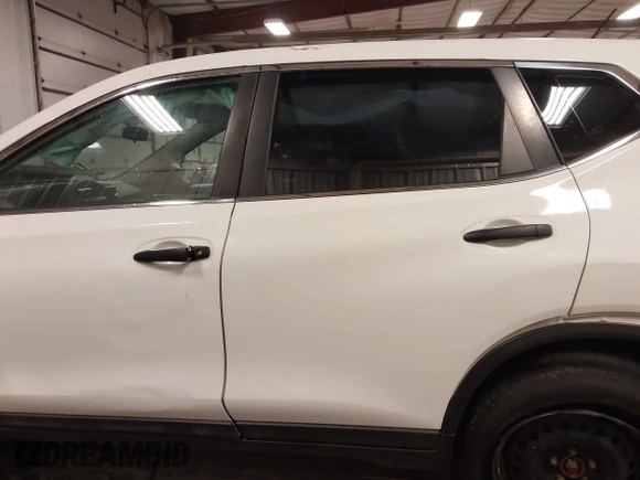 2016 Nissan Rogue SL with VIN 5N1AT2MV2GC825264, listed as a IAAI auction lot 41883764 with 125,006 mi miles and . Bid and sale history available at DreamBid. Image 15.