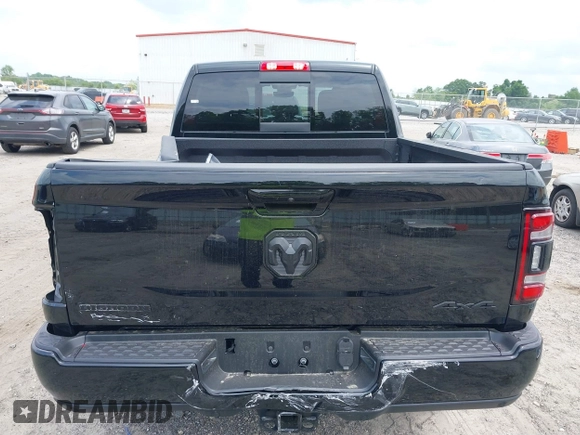 2024 Ram 2500 Big Horn с VIN 3C6UR5DL5RG205340, выставлен на аукционе IAAI как лот 39291590 с пробегом 15 миль миль и . История ставок и продаж доступна на DreamBid. Изображение 17.