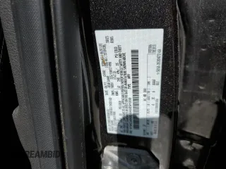 2017 Ford Escape SE z VIN 1FMCU0GDXHUE91333, wystawiony jako Copart lot #44536055 z przebiegiem Nie podano mil oraz Nie do naprawy • Non repairable. Historia ofert i sprzedaży dostępna na DreamBid. Obrazek 13.