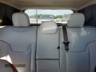 2016 Jeep Renegade Limited with VIN ZACCJADT6GPD94998, listed as a Copart auction lot 61409555 with 237,186 mi miles and Clean title. Bid and sale history available at DreamBid. Image 10.
