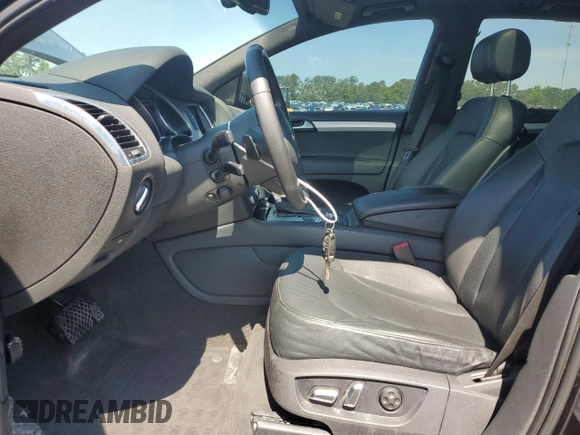 2015 Audi Q7 S line Prestige with VIN WA1DGAFE6FD021100, listed as a Copart auction lot 60228105 with 124,955 mi miles and Salvage title. Bid and sale history available at DreamBid. Image 7.