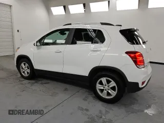 2020 Chevrolet Trax LT z VIN 3GNCJLSB9LL210489, wystawiony jako Copart lot #54781585 z przebiegiem 81 811 mil mil oraz Szkoda całkowita • Salvage title. Historia ofert i sprzedaży dostępna na DreamBid. Obrazek 2.