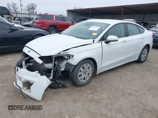 2019 Ford Fusion S with VIN 3FA6P0G72KR268355, listed as a IAAI auction lot 41514065 with 40,099 mi miles and . Bid and sale history available at DreamBid. Image 18.