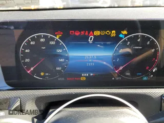 2024 Mercedes-Benz CLA 250 z VIN W1K5J4HB5RN455240, wystawiony jako Copart lot #82819064 z przebiegiem 2 153 mil mil oraz Szkoda całkowita • Salvage title. Historia ofert i sprzedaży dostępna na DreamBid. Obrazek 9.