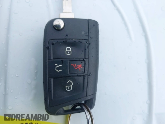 2018 Volkswagen Tiguan S с VIN 3VV0B7AXXJM051617, выставлен на аукционе IAAI как лот 41976860 с пробегом 66 186 миль миль и . История ставок и продаж доступна на DreamBid. Изображение 11.