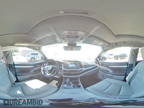 2019 Toyota Highlander SE with VIN 5TDJZRFH9KS571773, listed as a Copart auction lot 52121355 with 101,534 mi miles and Non Repairable. Bid and sale history available at carsss.com. Image 16.