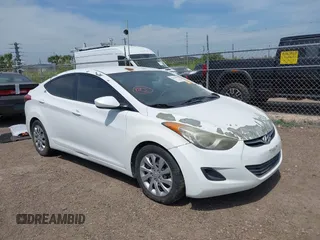 2013 Hyundai Elantra GLS z VIN 5NPDH4AE4DH222271, wystawiony jako IAAI lot #42213661 z przebiegiem Nie podano mil oraz . Historia ofert i sprzedaży dostępna na DreamBid. Obrazek 1.