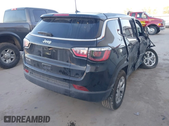 2024 Jeep Compass Sport with VIN 3C4NJDAN2RT168677, listed as a IAAI auction lot 41730940 with 8,472 mi miles and . Bid and sale history available at DreamBid. Image 4.