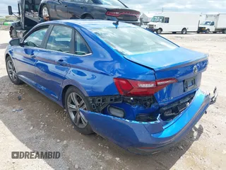 2024 Volkswagen Jetta SE with VIN 3VWEM7BU9RM007894, listed as a IAAI auction lot 42116799 with 35,023 mi miles and . Bid and sale history available at DreamBid. Image 3.