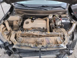 2020 GMC Terrain SLE z VIN 3GKALMEV7LL189779, wystawiony jako Copart lot #58424405 z przebiegiem 89 079 mil mil oraz Szkoda całkowita • Salvage title. Historia ofert i sprzedaży dostępna na DreamBid. Obrazek 11.