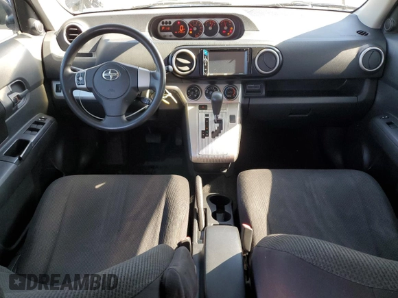 2008 Scion xB z VIN JTLKE50EX81041538, wystawiony jako Copart lot #48541795 z przebiegiem 212 512 mil mil oraz Szkody całkowita. Historia ofert i sprzedaży dostępna na DreamBid. Obrazek 8.