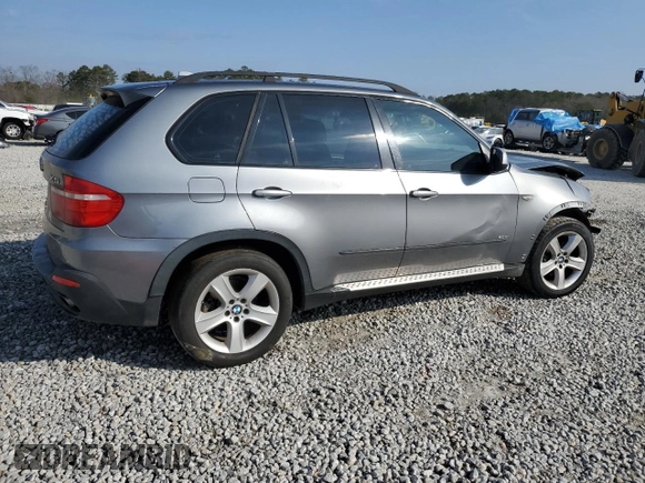 2008 BMW X5 3.0si with VIN 5UXFE43528L000813, listed as a Copart auction lot 42426315 with 147,648 mi miles and Salvage Title. Bid and sale history available at carsss.com. Image 3.