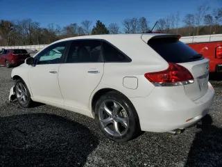 2009 Toyota Venza with VIN 4T3ZK11A19U005991, listed as a Copart auction lot 49479325 with 140,945 mi miles and Salvage Title. Bid and sale history available at carsss.com. Image 2.