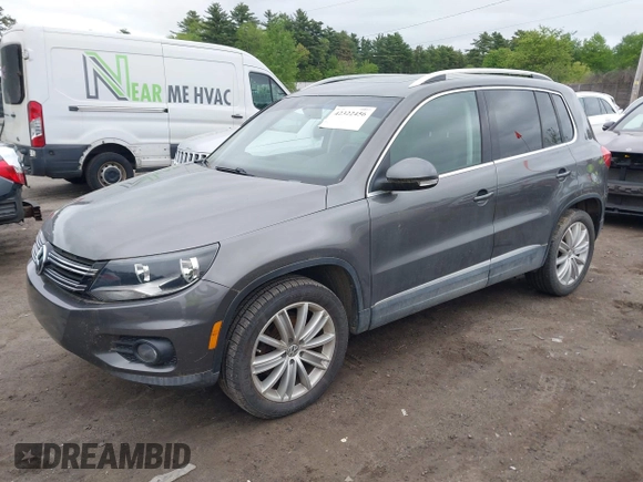 2012 Volkswagen Tiguan SE z VIN WVGAV7AX9CW000568, wystawiony jako IAAI lot #42322456 z przebiegiem 175 453 mil mil oraz . Historia ofert i sprzedaży dostępna na DreamBid. Obrazek 2.